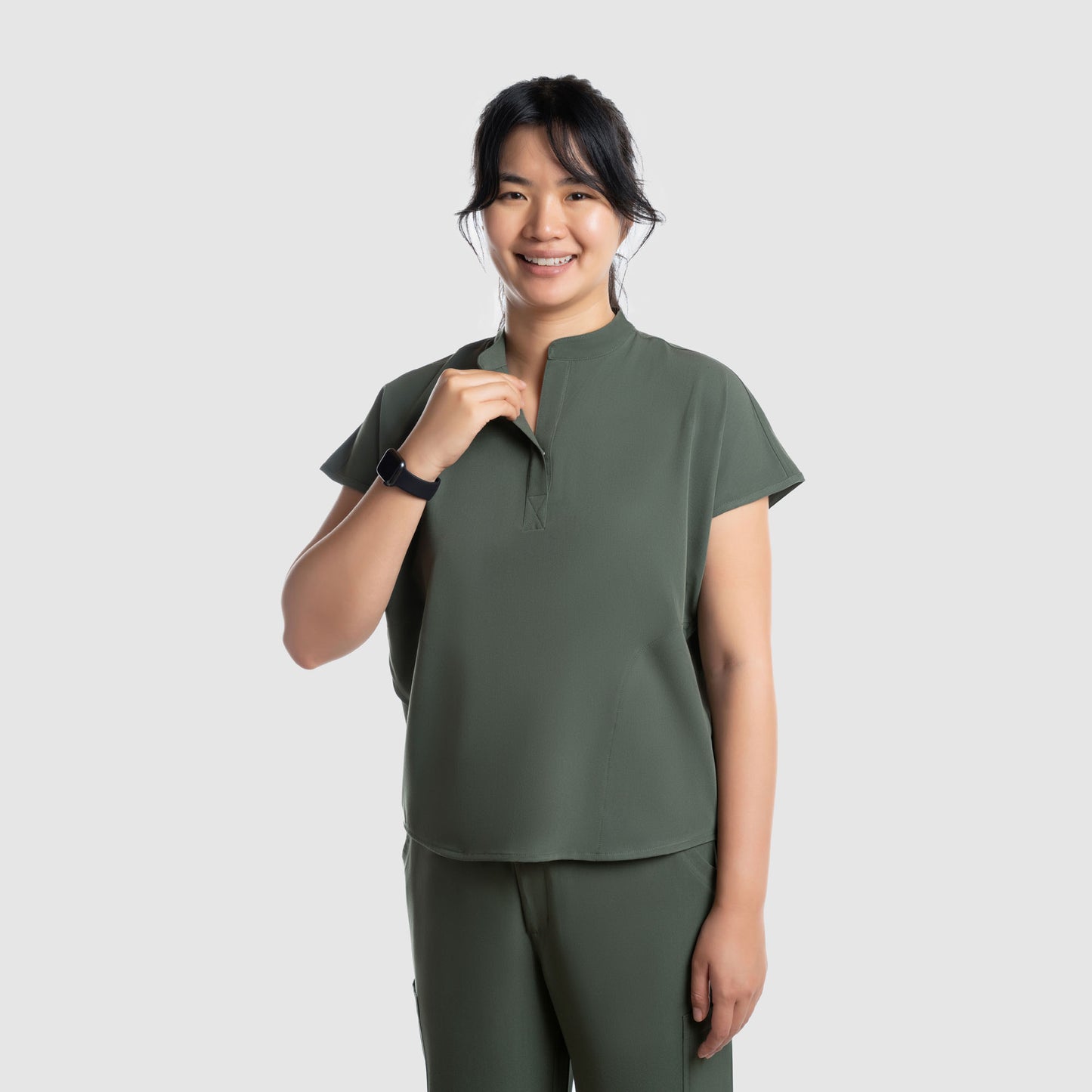 Luna Oversized Scrub Top Olive