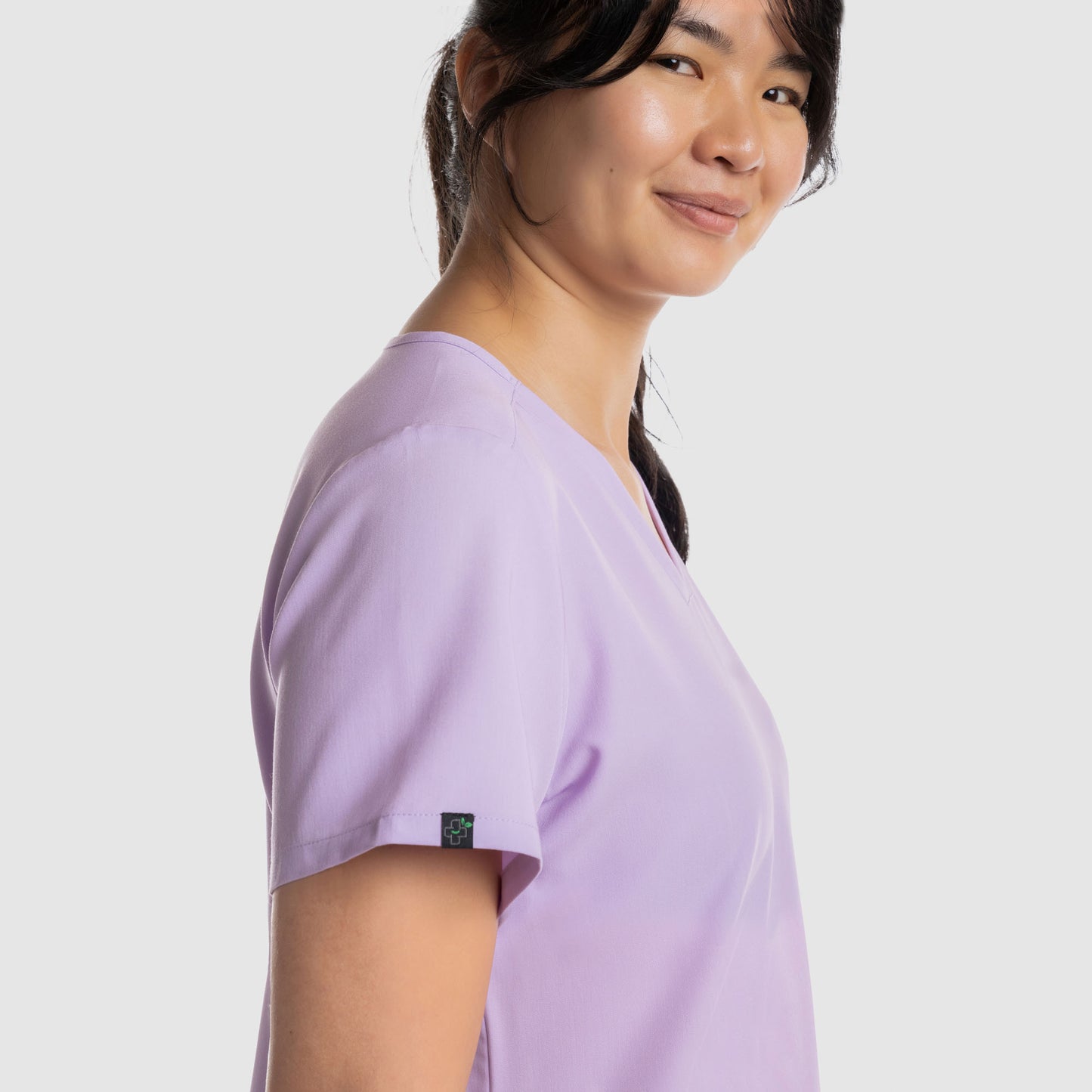 Mira Two Pocket Scrub Top Lavender