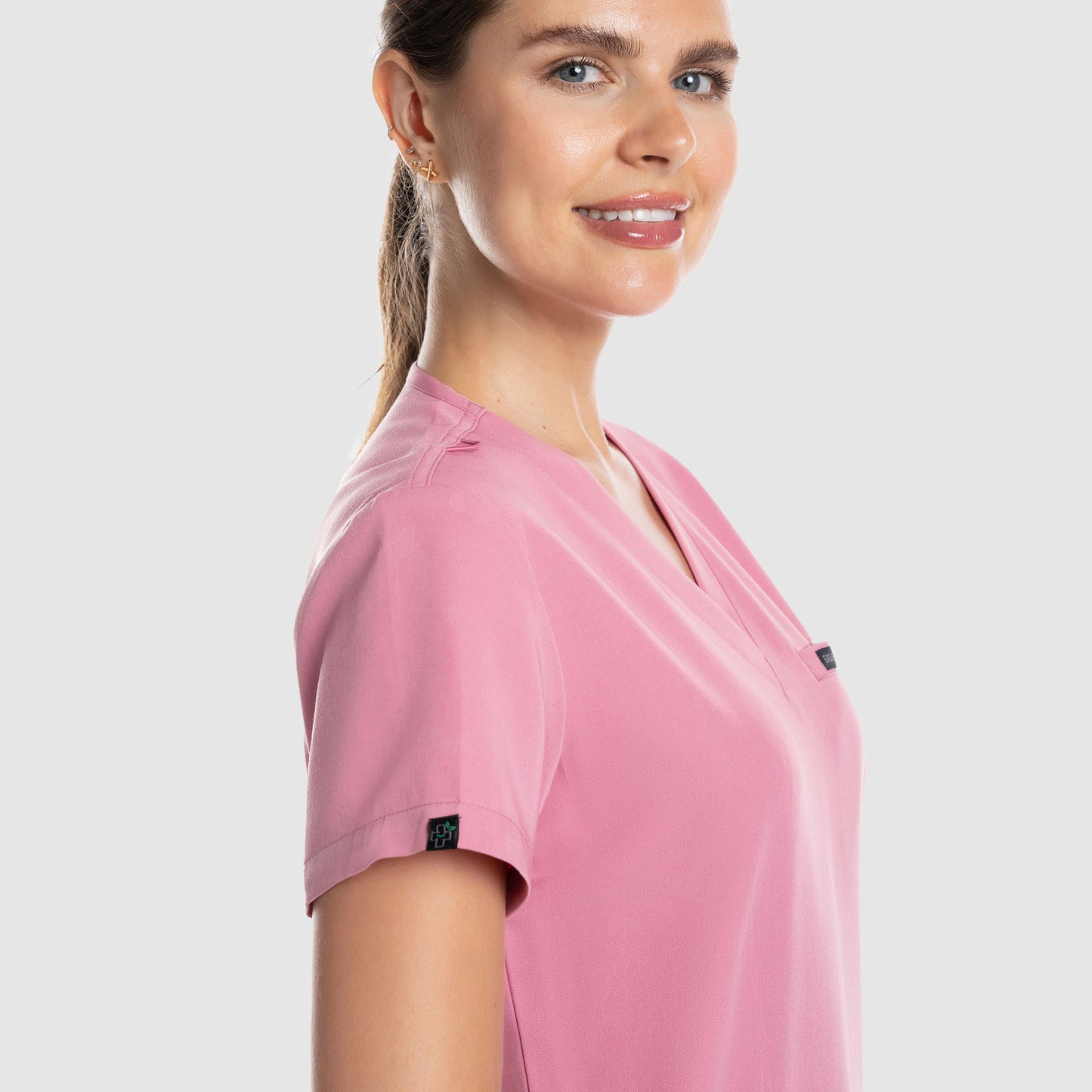 Nura Three Pocket Scrub Top Chalk Pink