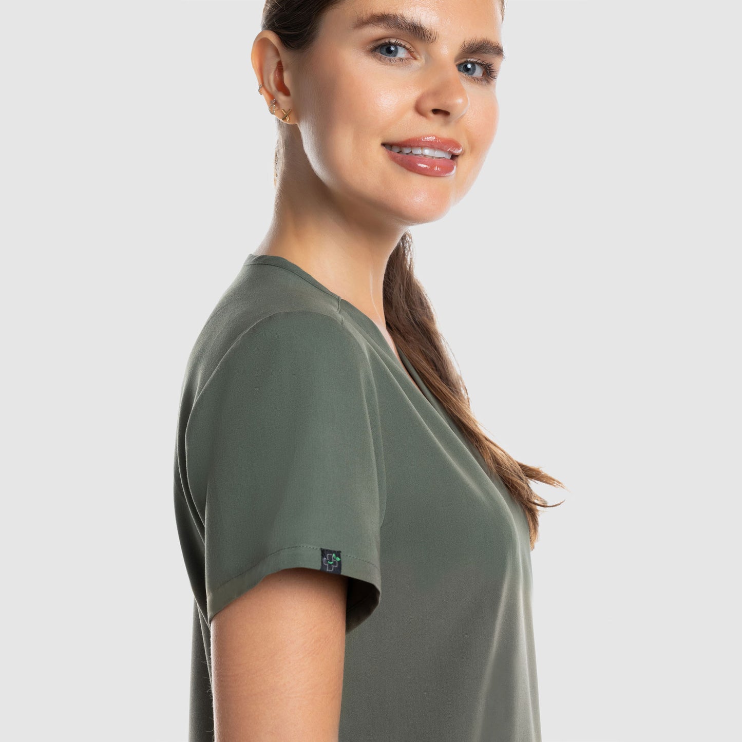 Mira Two Pocket Scrub Top Olive
